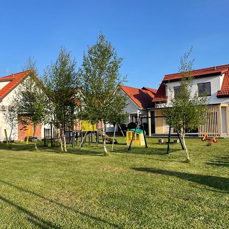 Morski Zakatek Apartamenty Rowy  Εξωτερικό φωτογραφία