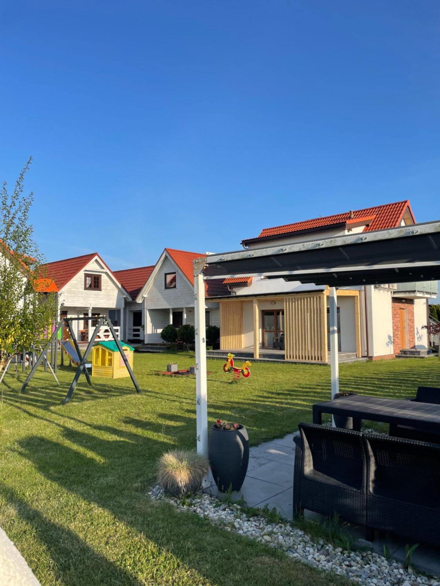 Morski Zakatek Apartamenty Rowy  Εξωτερικό φωτογραφία